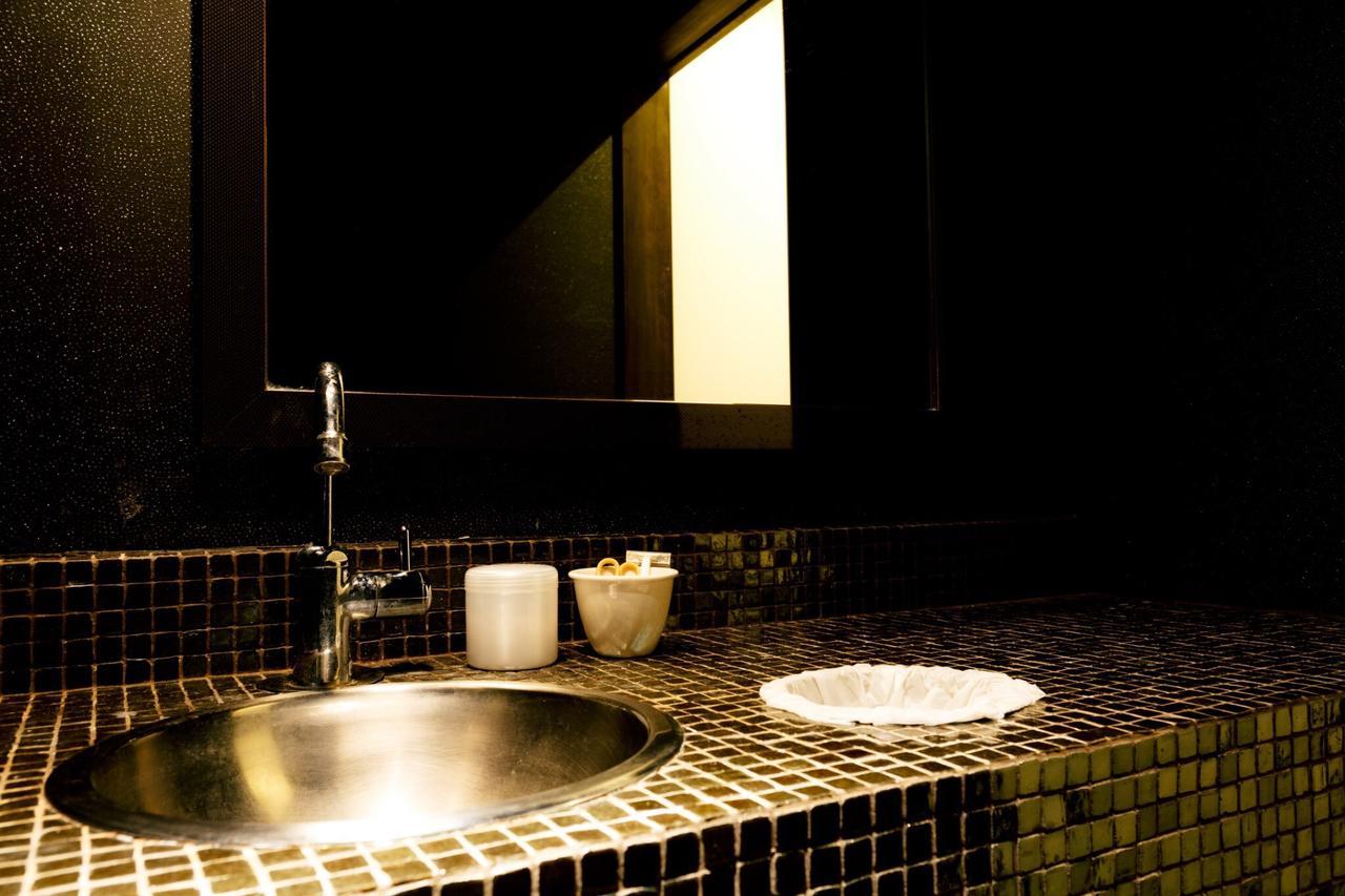 Naoshima Backpackers Guesthouse Экстерьер фото